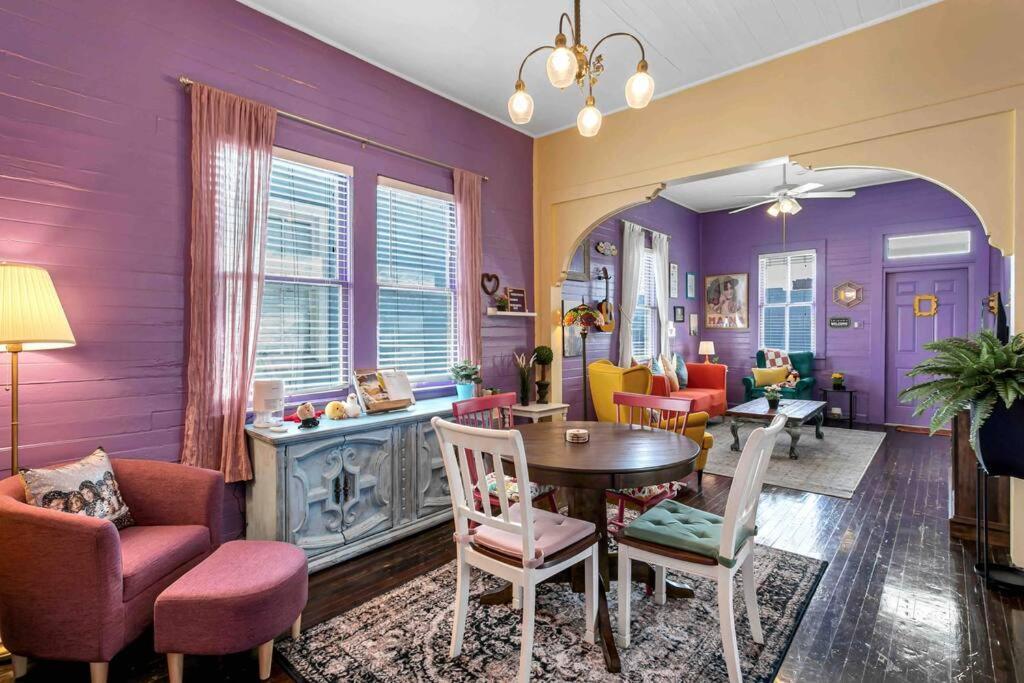 Friends Airbnb Themed 2Bed 2Bath Walkable To All Of Ybor Tampa Exteriér fotografie